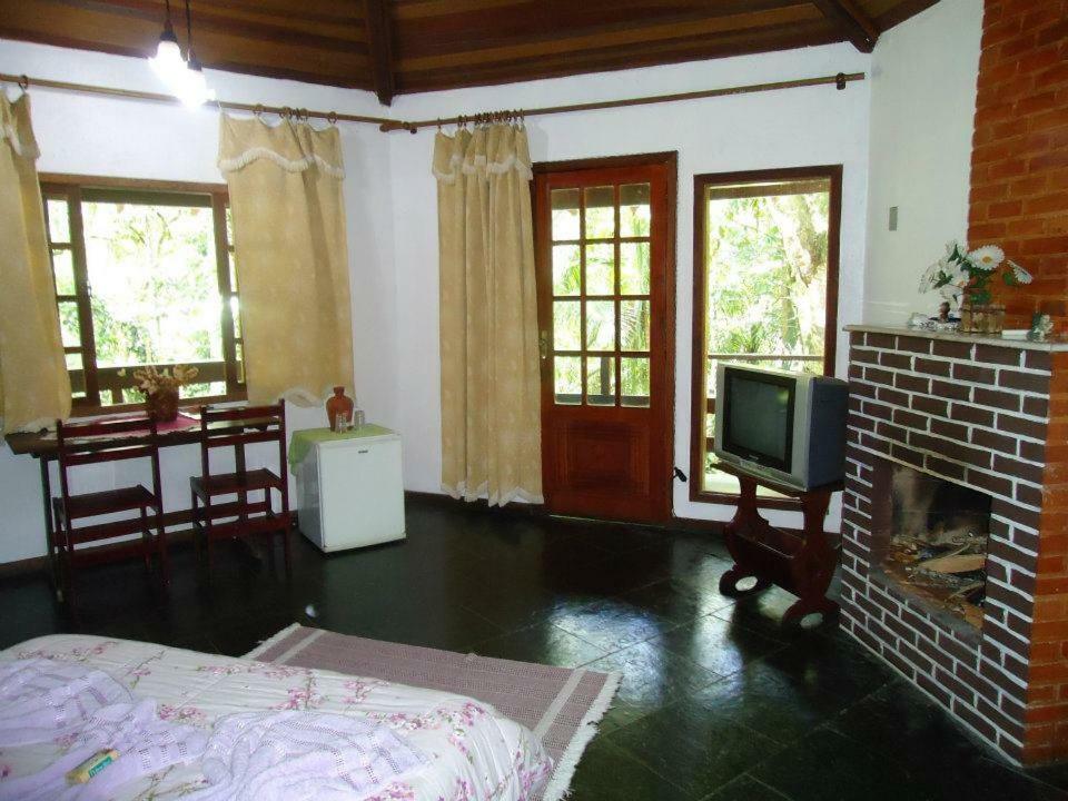 Pousada Terra Do Amor Teresópolis Extérieur photo